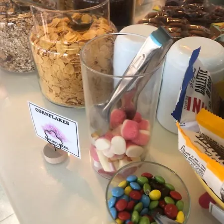 Adelphi Szálloda 3*