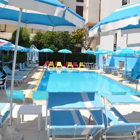 Adelphi 3*