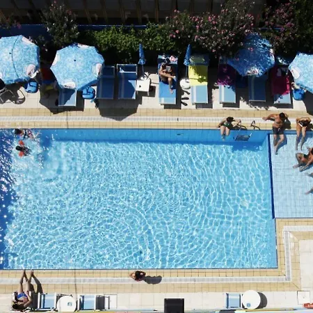 Adelphi 3* Riccione