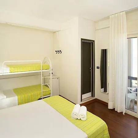 Adelphi 3* Riccione